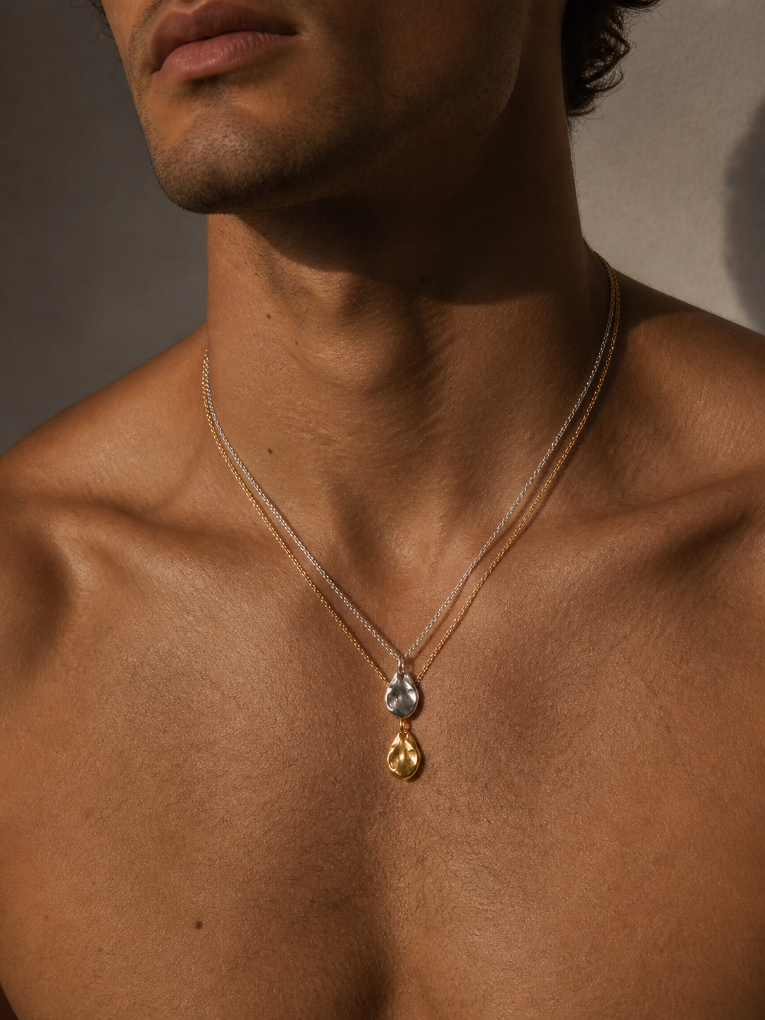 Form Drop Necklace